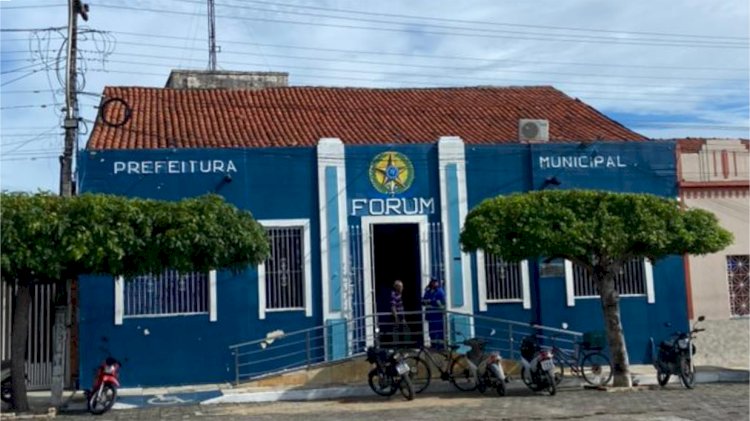 MP aciona Justiça e requer multa por atraso em concurso público em Santana do Acaraú